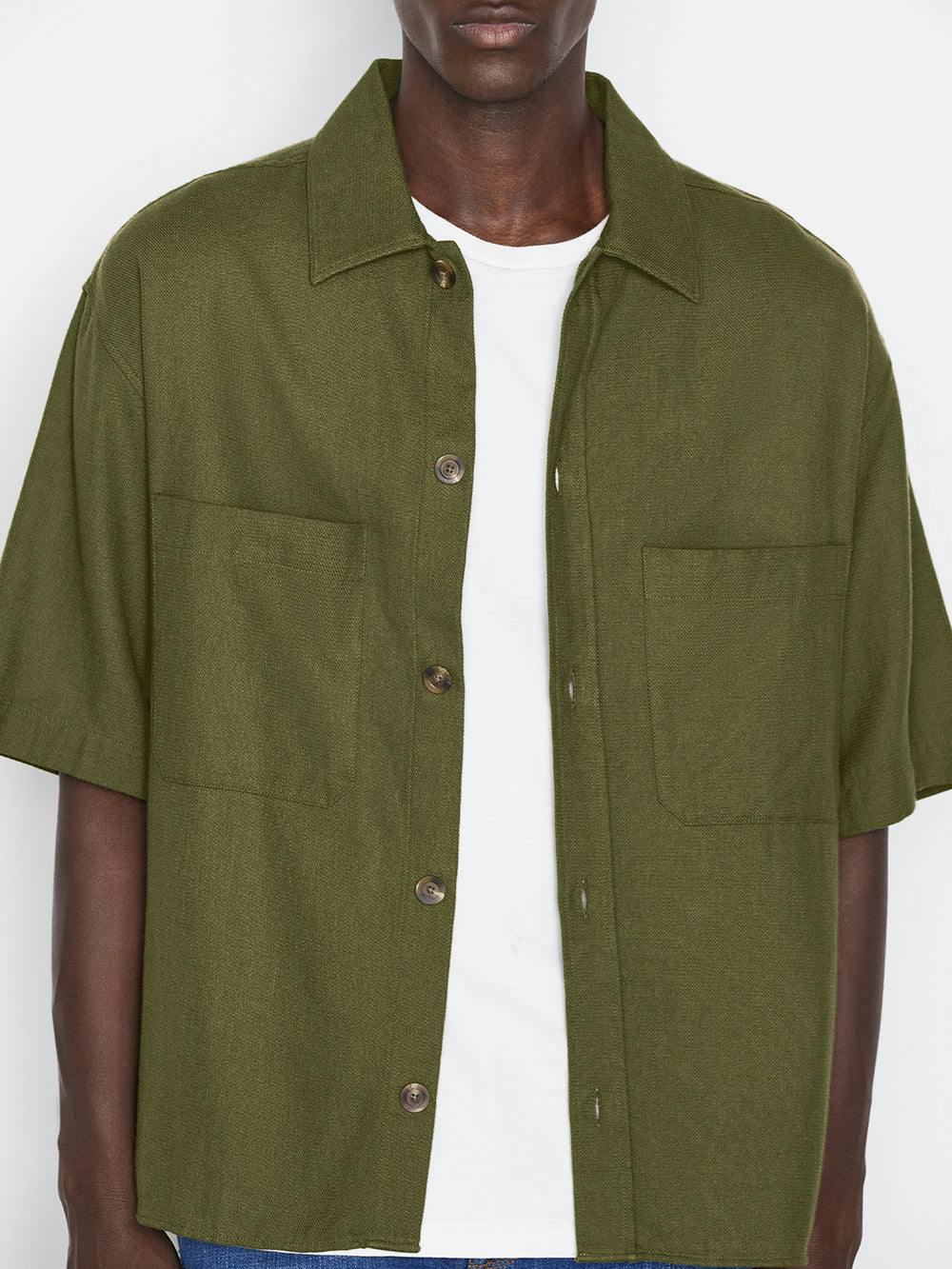 top detail view alt:size alt:fit1